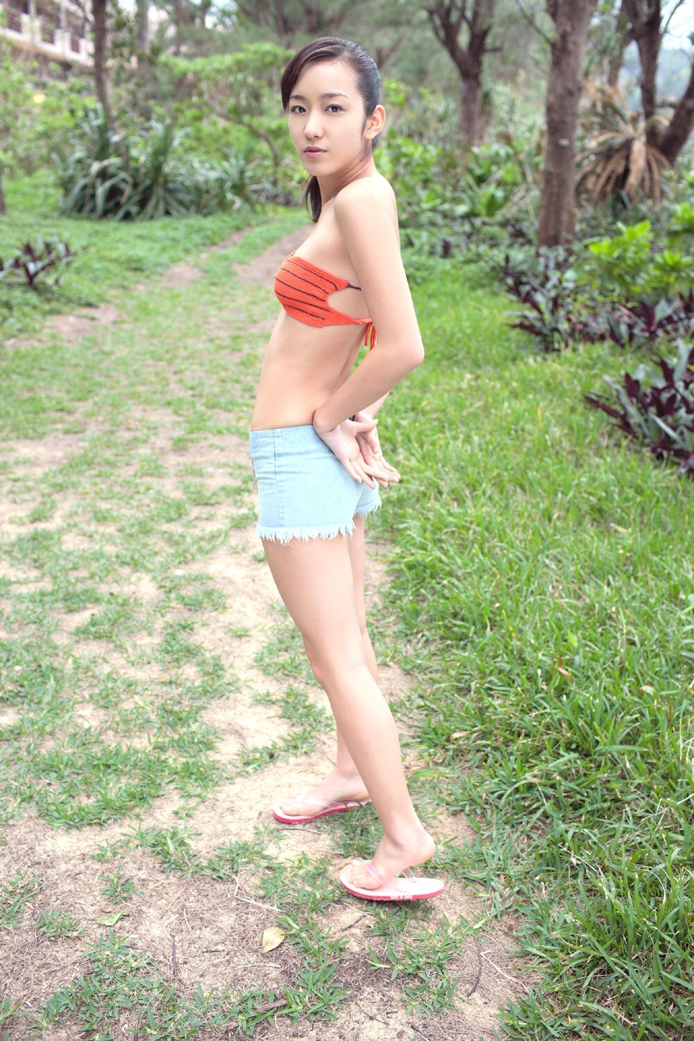 No187  加藤美佳 Yoshika Kato [DGC]